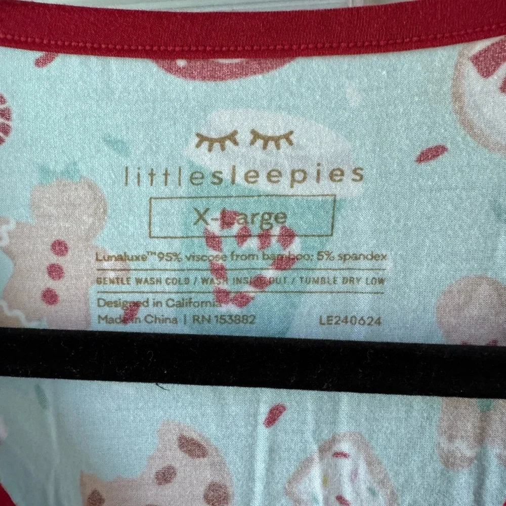 Little Sleepies women’s Christmas pajama set XL peppermint mocha - Picture 4 of 7